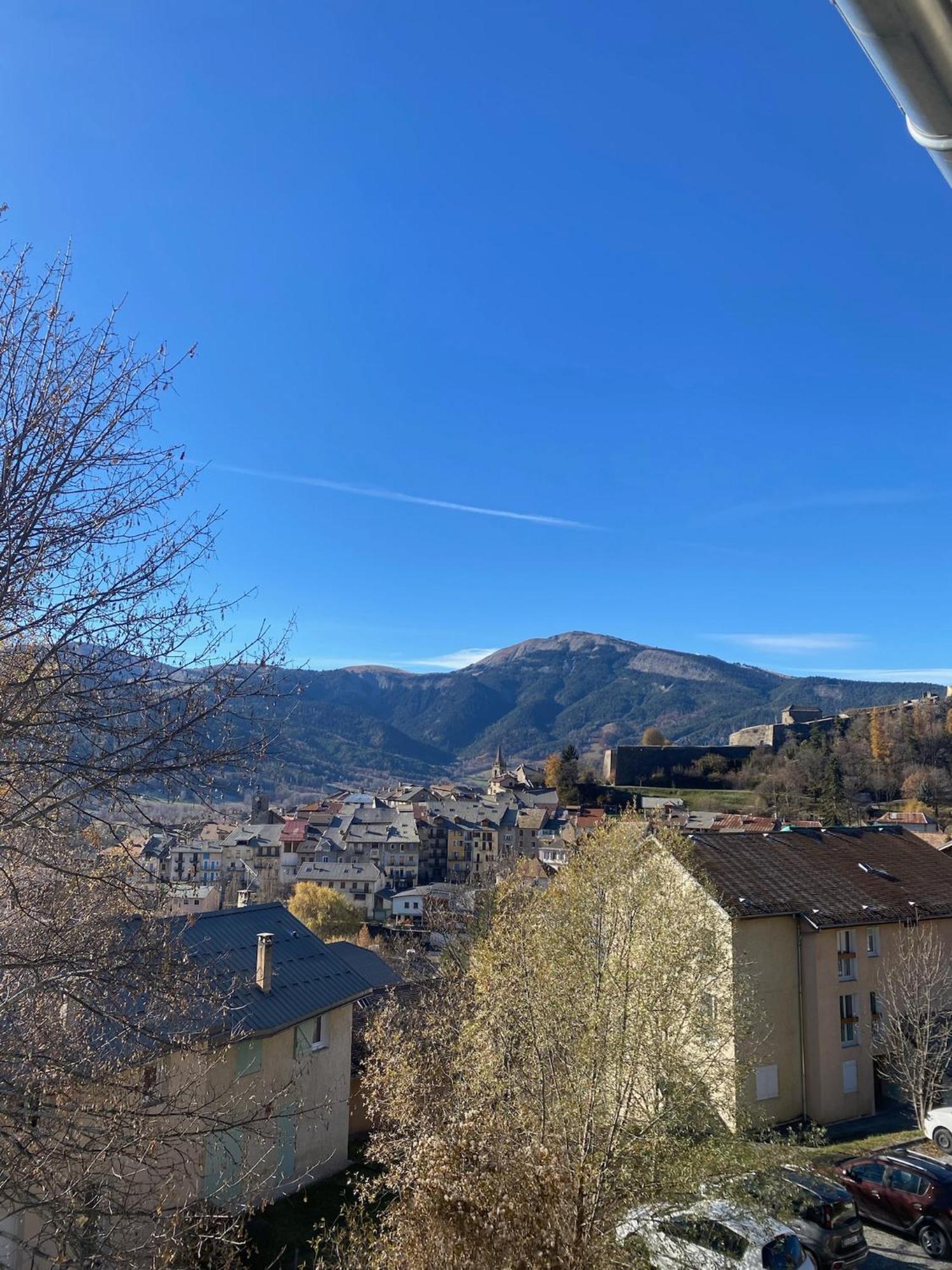Appartement Au Coeur De Seyne Экстерьер фото