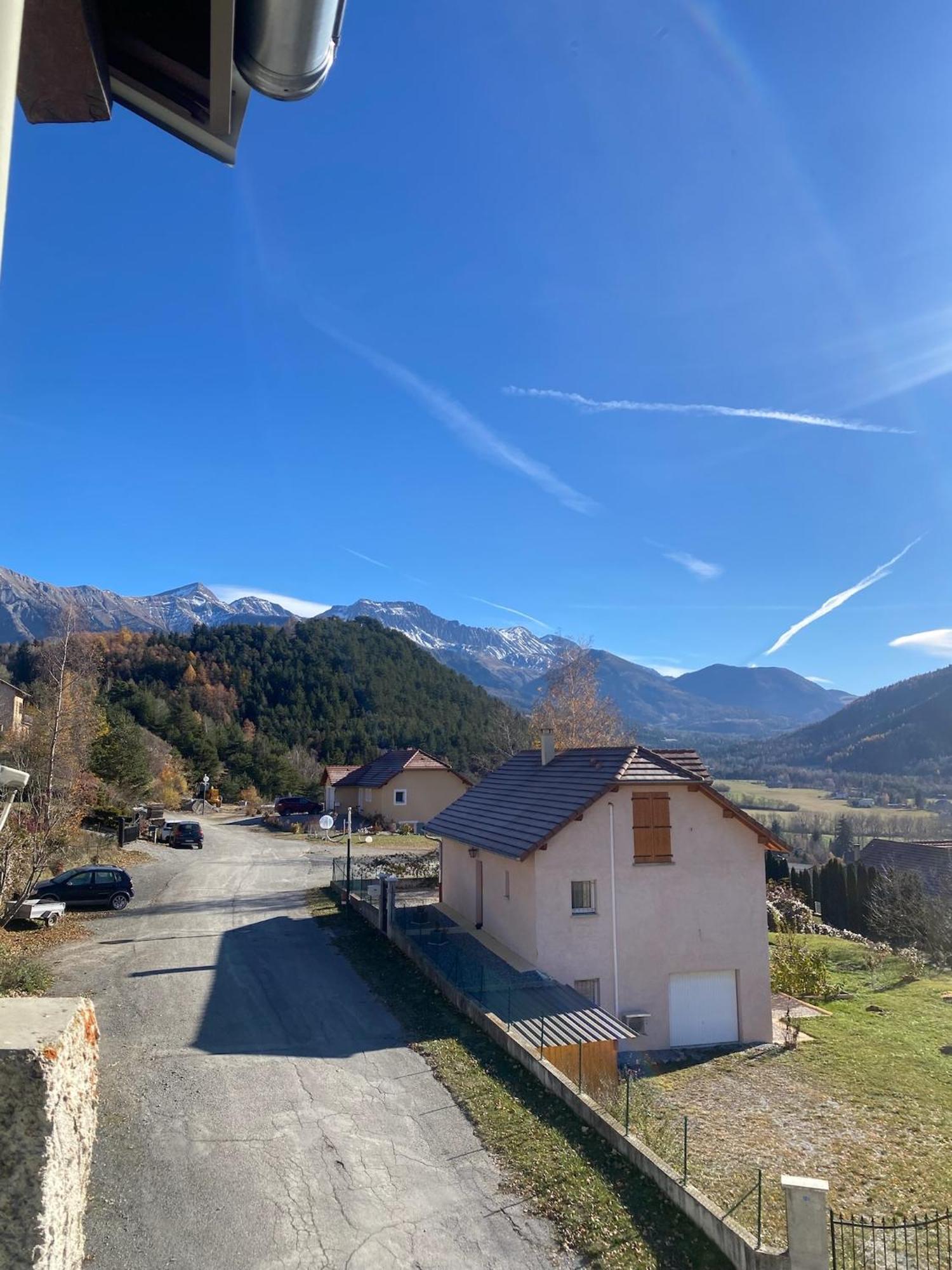 Appartement Au Coeur De Seyne Экстерьер фото