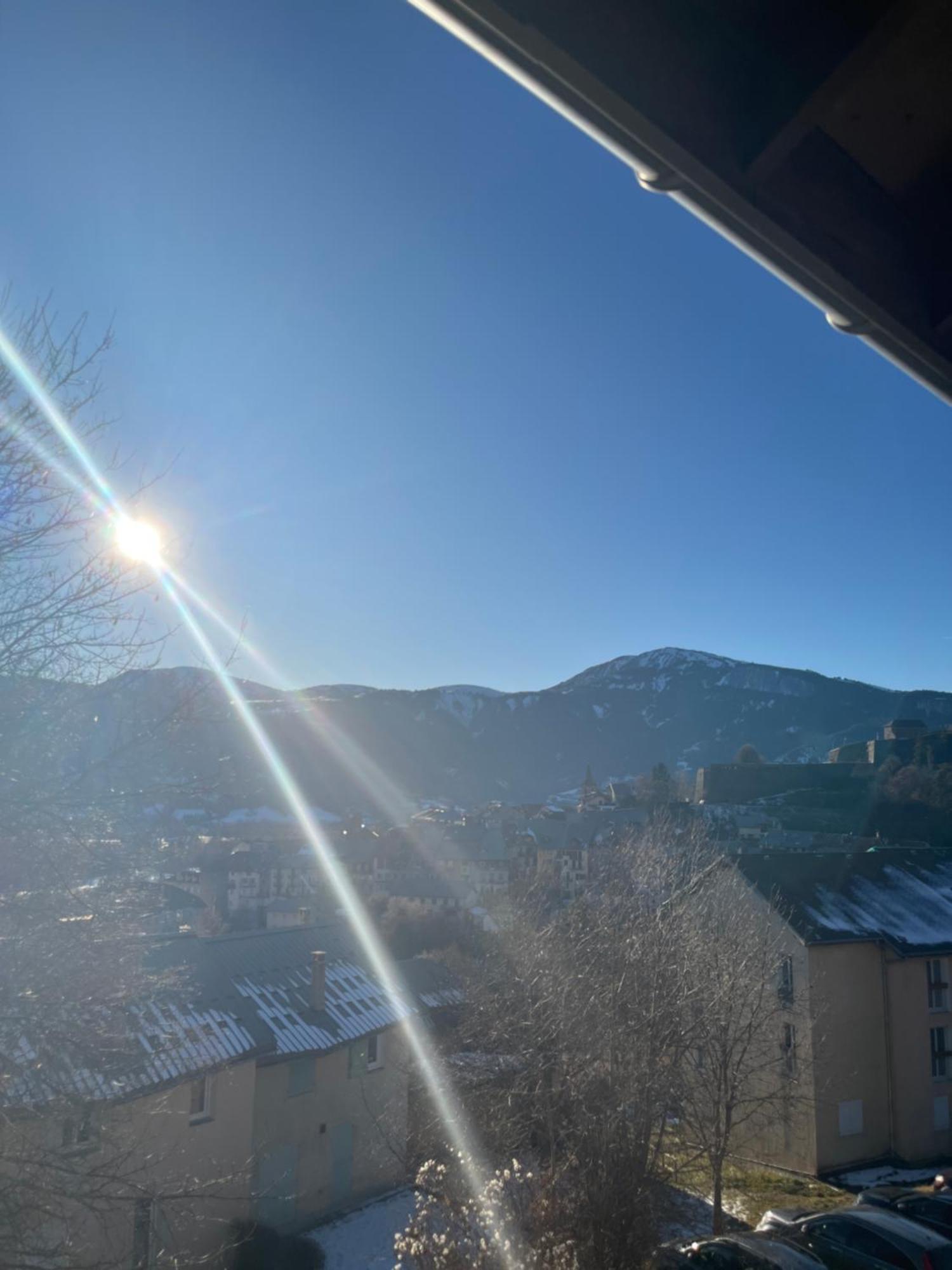 Appartement Au Coeur De Seyne Экстерьер фото