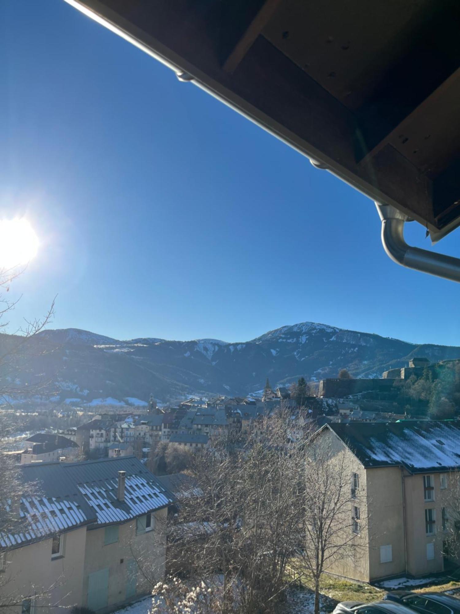 Appartement Au Coeur De Seyne Экстерьер фото